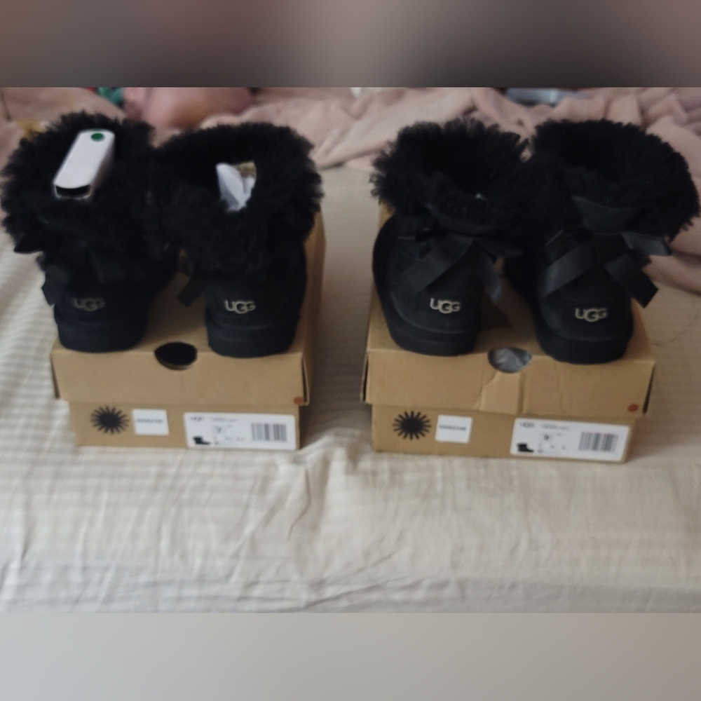 Uggs Bailey Button Toddler Size 7C